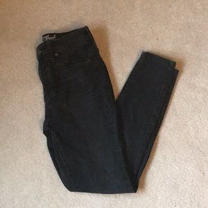 Universal thread high rise jeggings size 2 skinny
